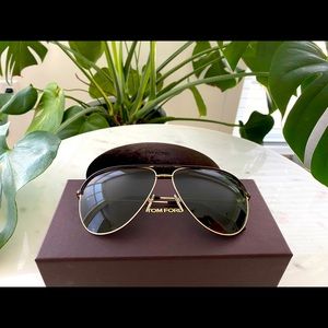 Tom Ford Aviator Sunglasses Unisex Erin TF466